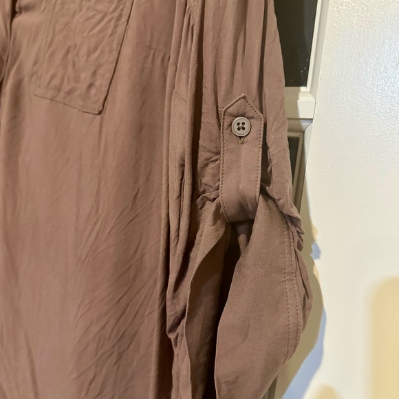 Torrid Harper Brown V-Neck Blouse - Picture 3 of 4